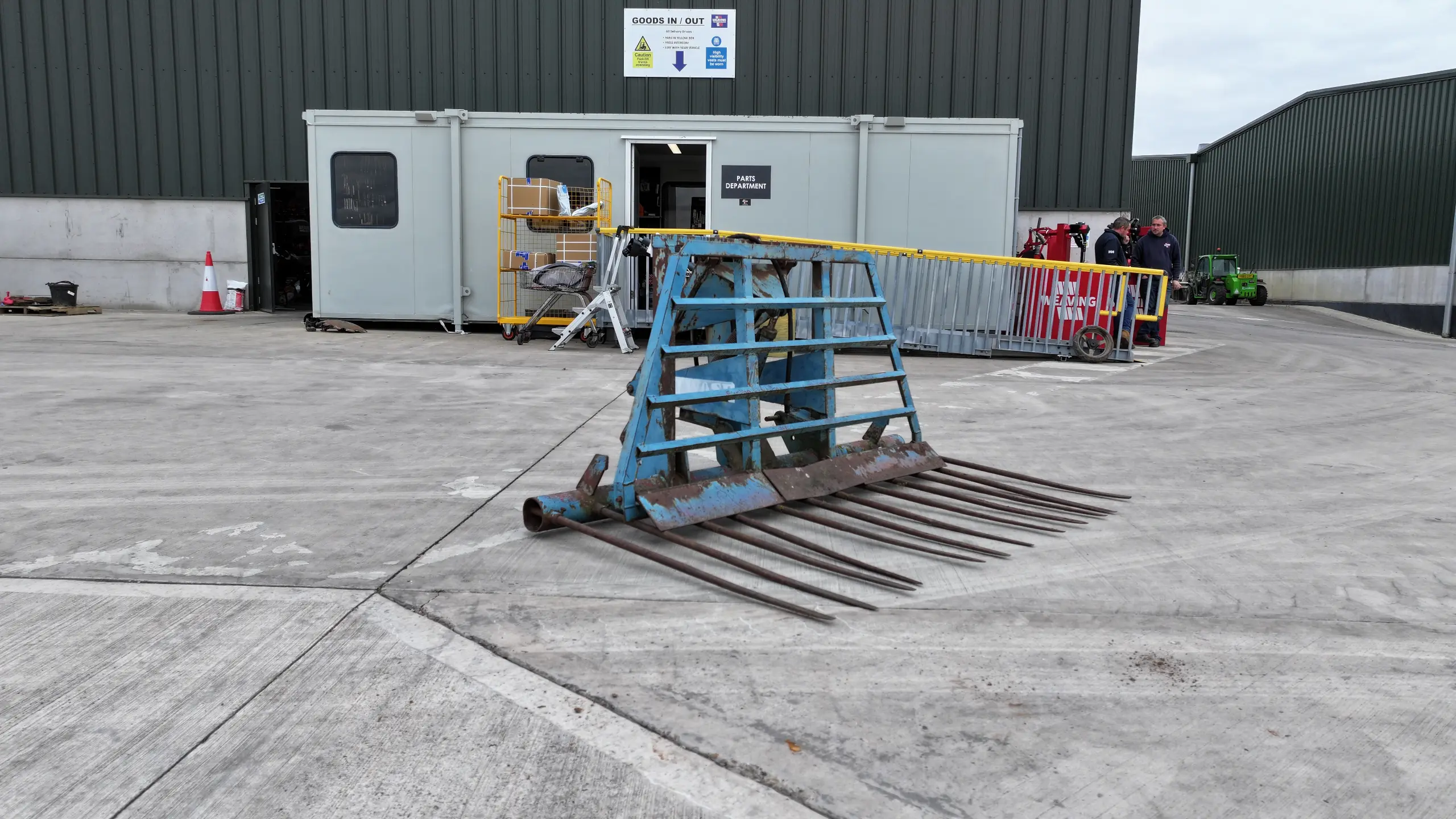 USED TWOSE PUSH OFF - BUCKRAKE - Banner